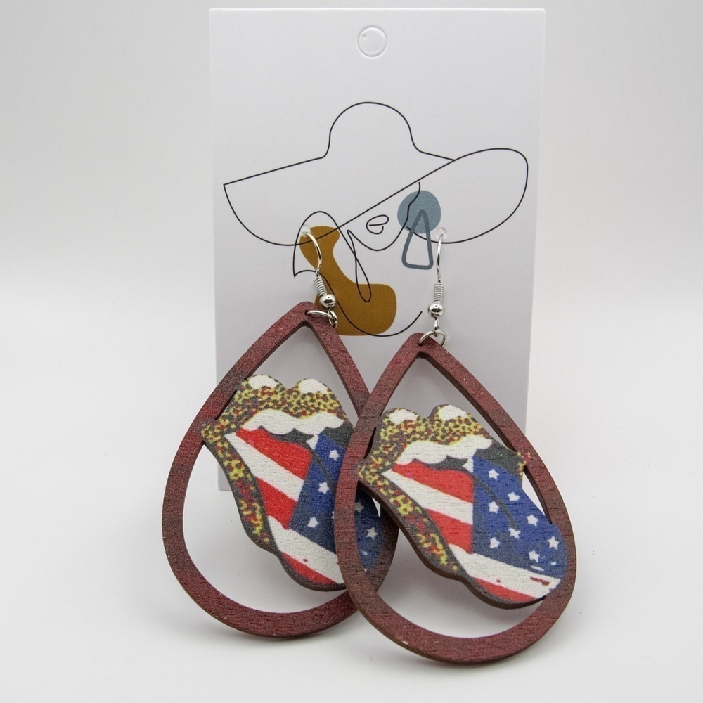 Summer Patriotic Leopard Print USA Wooden Dangle Earrings - Picture 5 of 5